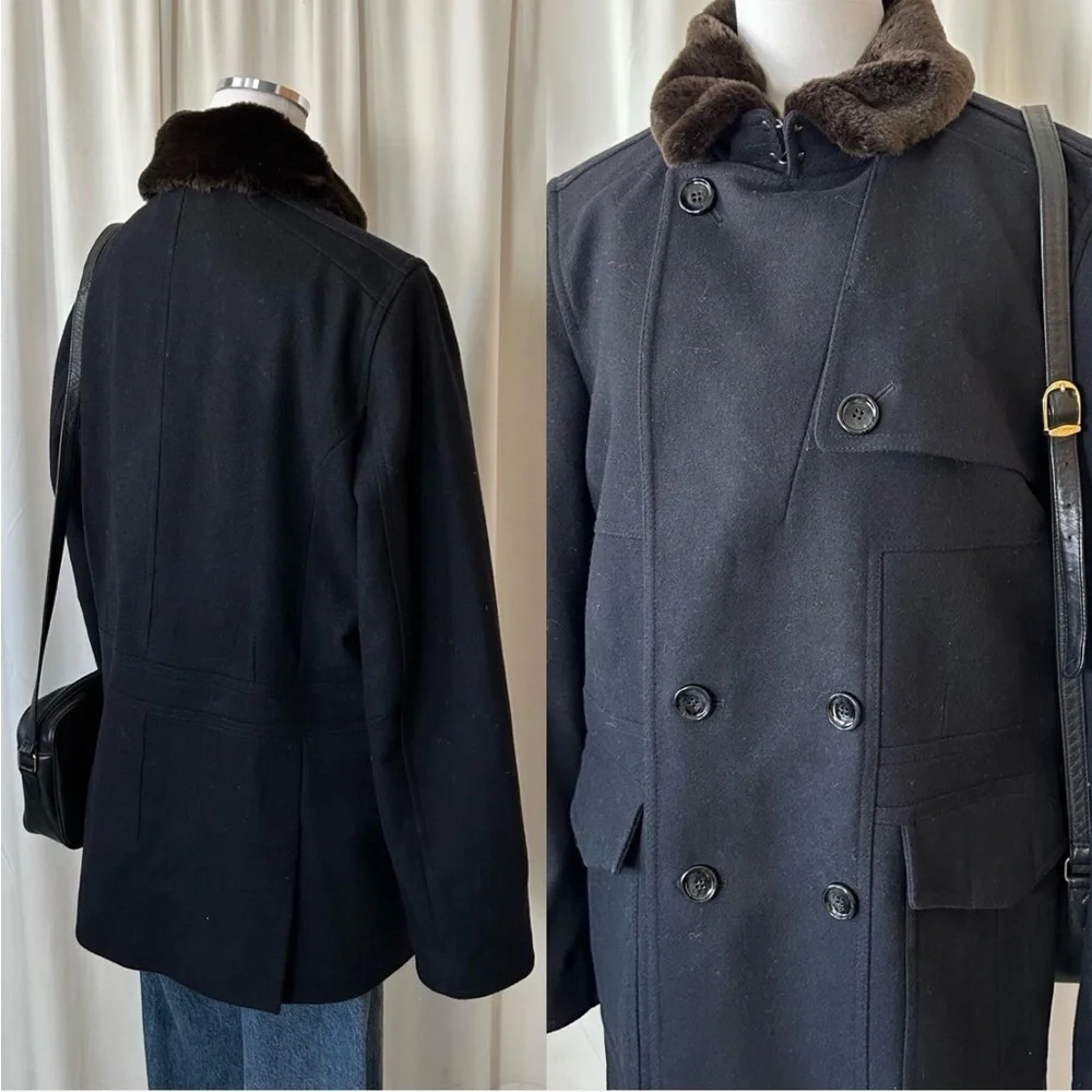 REISS Wool Blend double-breasted Peacoat with faux fur removable collar black.